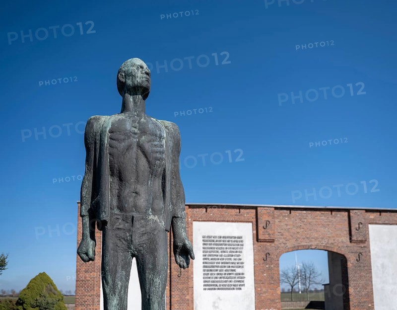 Feldscheune Isenschnibbe Gardelegen Memorial