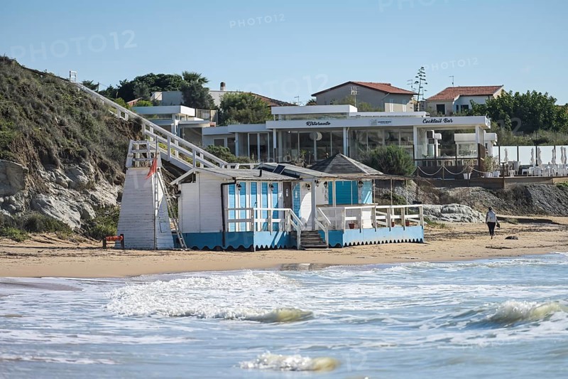 Beach bar