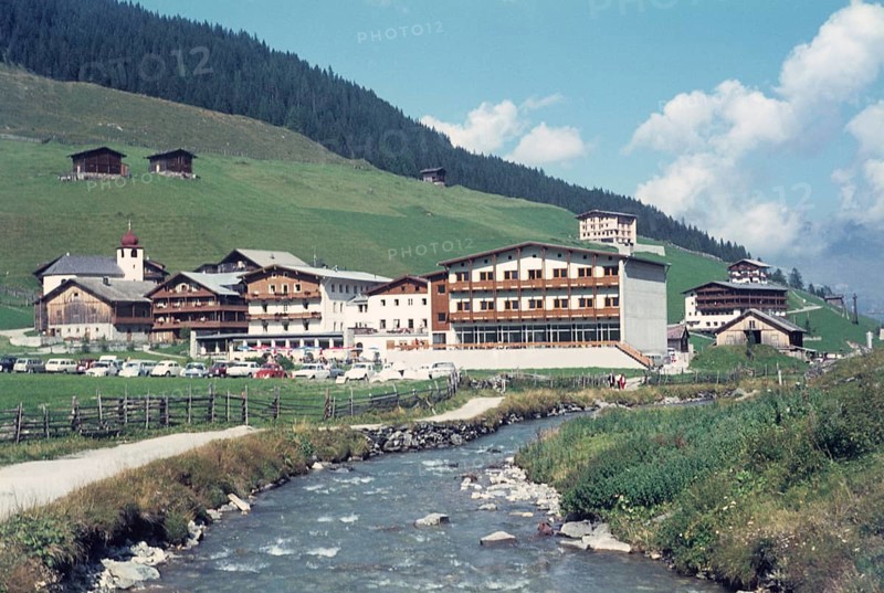 New buildings in Hintertux