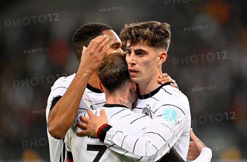 Goal celebration with Kai Havertz GER