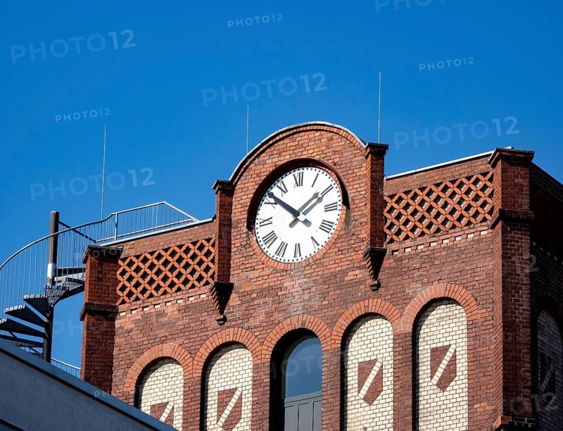 Listed brick tower of the Achat Hotel Offenbach Plaza