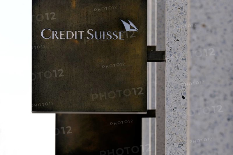 Credit Suisse lettering