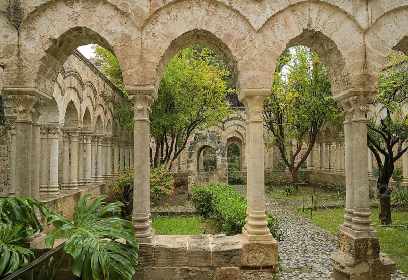 Cloister Chiesa San Giovanni degli Eremiti