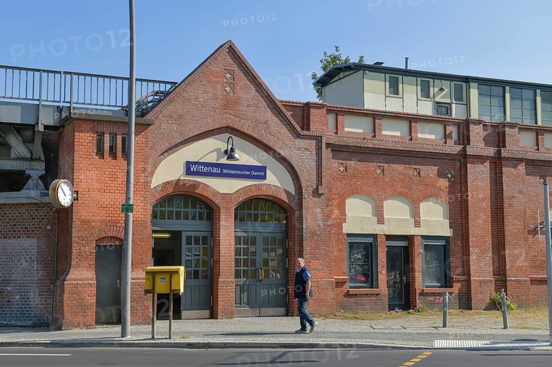 Wittenau S-Bahn station