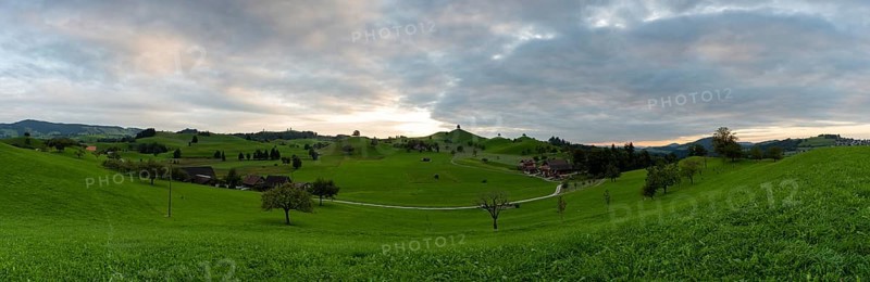 Drumlins mit Abendstimmung
