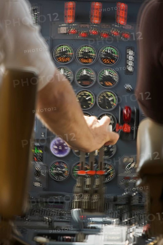 Turbulent jet cockpit