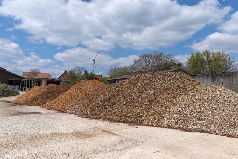 Storage of bark mulch on a farm
