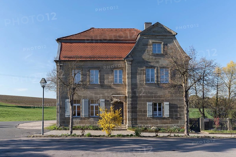 Former schoolhouse
