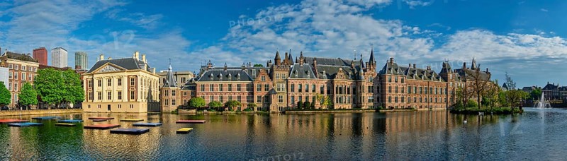 Panorama of the Binnenhof House of Parliament and Mauritshuis museum and the Hofvijver lake. The Hague