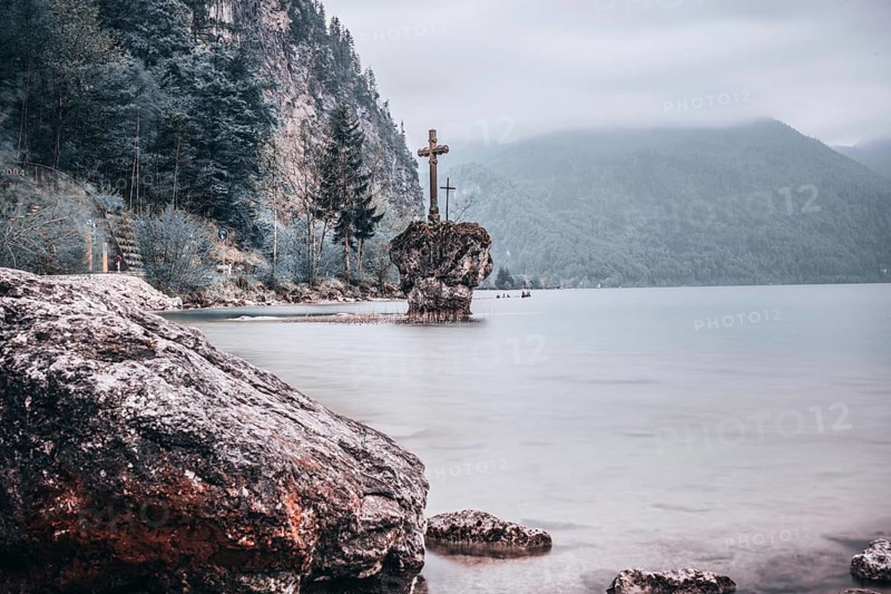 Cross stone
