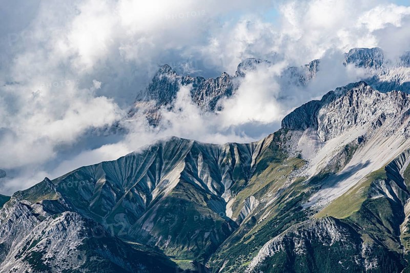 Mountain peaks Hoher Kamm and Kleiner Wanner of the Wetterstein Mountains