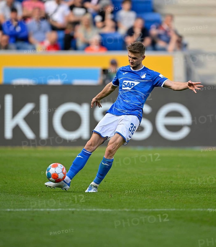 Action Andrej Kramaric TSG 1899 Hoffenheim on the ball