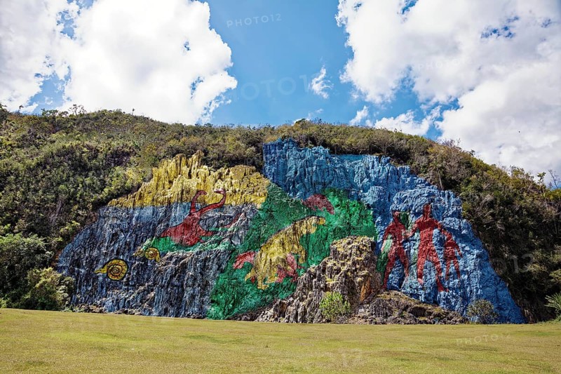 Mural de la Prehistoria
