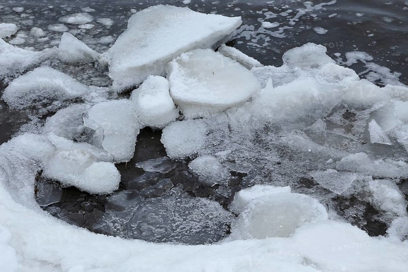Ice structures