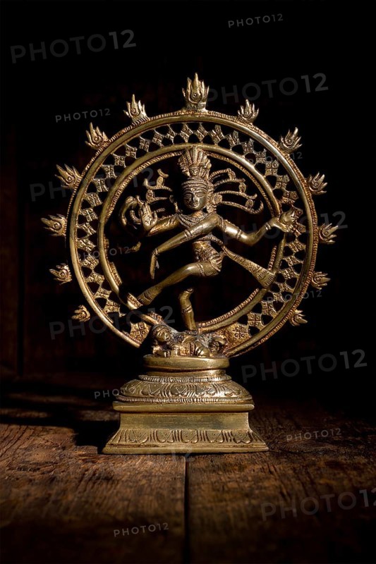 Statue of indian hindu god Shiva Nataraja