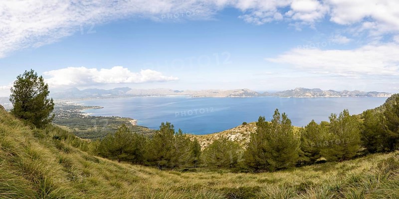 Footpath below the Talaia d'Alcudia