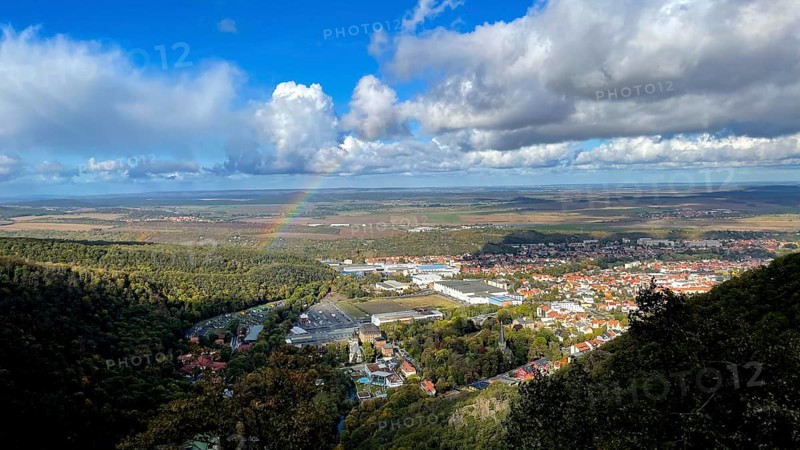 View from the Hexentanzplatz to the town of Thale with rainbow