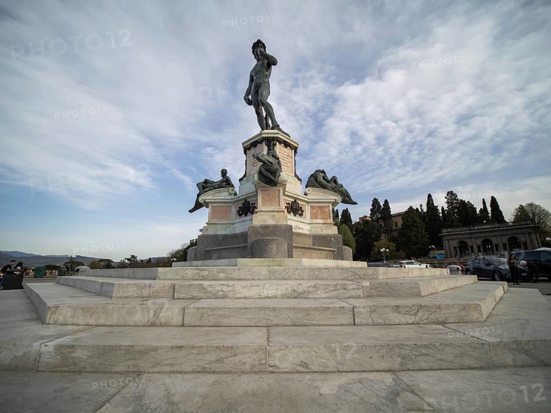 Statue of David in Piazzale Michelangelo
