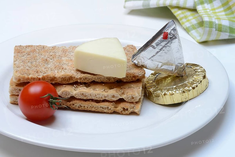 Schmelzkaese auf Knaeckebrot