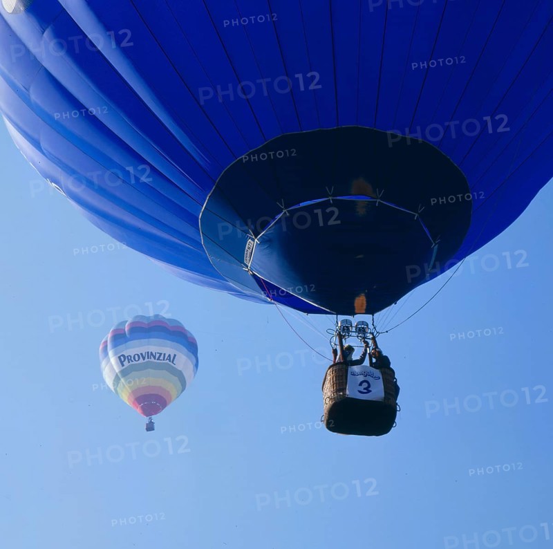 Heissluftballon in der Luft