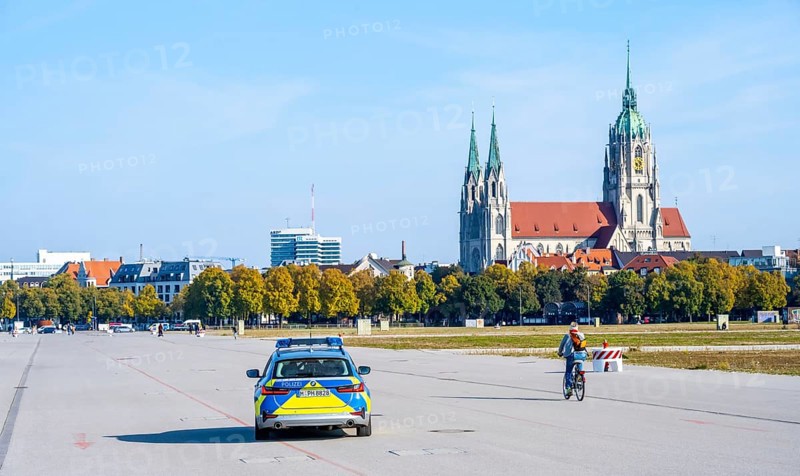Police car on the Theresienwiese