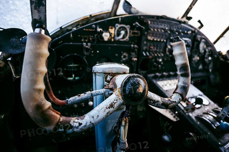 Cockpit of antonov an-2 aircraft
