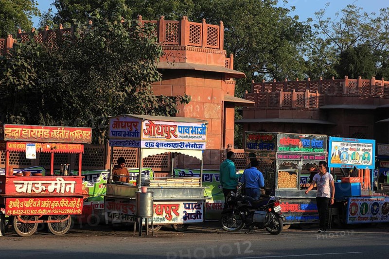 Stalls in the old town of Bikaner