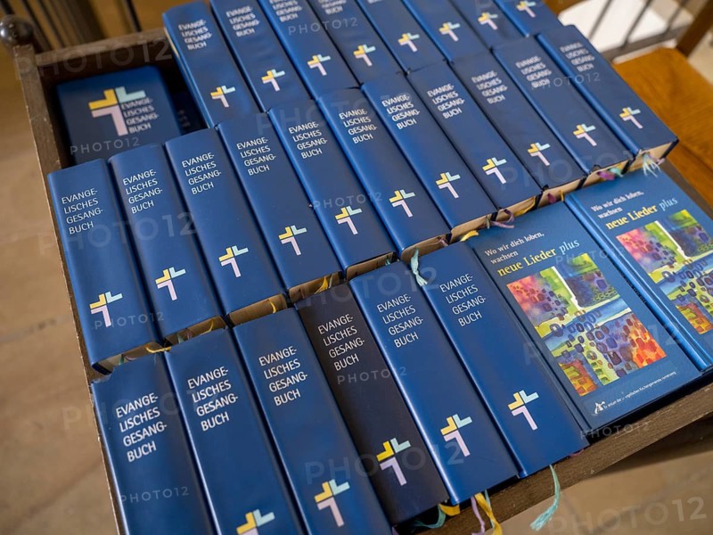 Protestant hymnals in the collegiate church