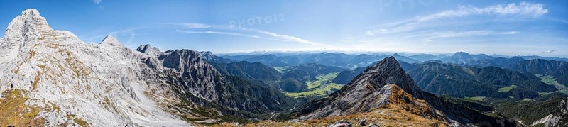 Hiking trail along a ridge