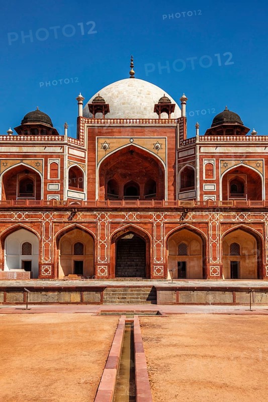 Humayun's Tomb famous tourist attraction destination