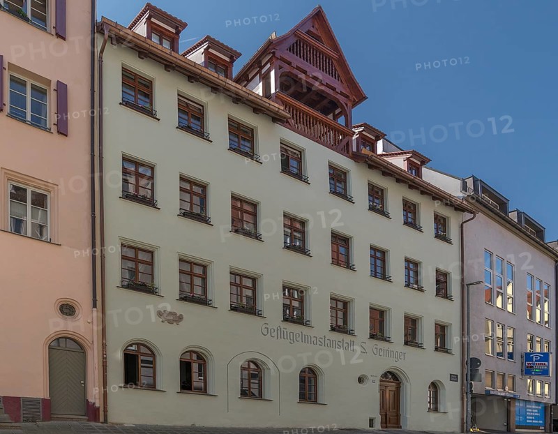 Merchant's house from 1697 in Hintere Ledergasse 43