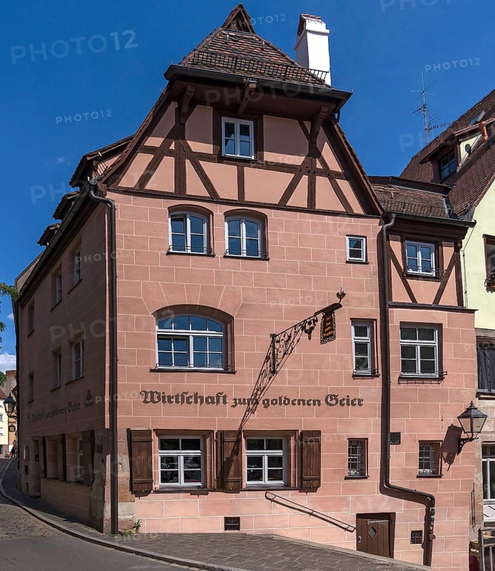Historic inn Zum goldenen Vulture