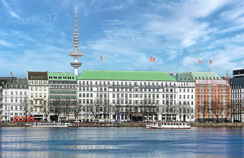 Neuer Jungfernstieg mit Fernsehturm