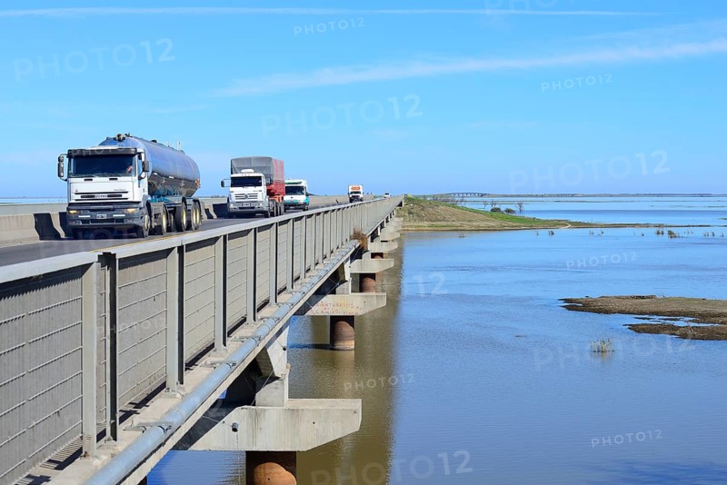 Bridge with heavy traffic on Ruta Nacional 174 on the Rio Parana