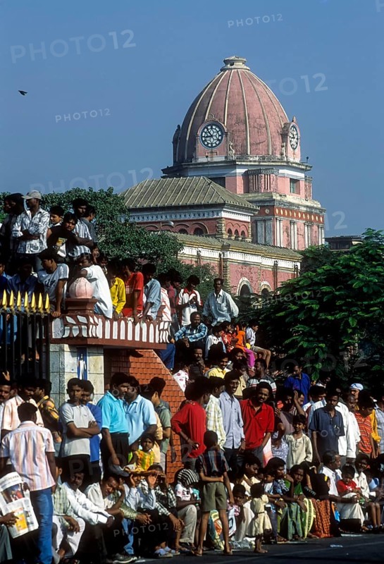 People gathered in front of Presidency college during Republic day celebration in Chennai