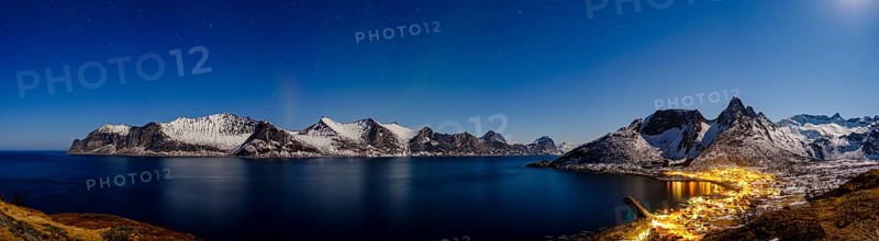 Panorama shot at full moon