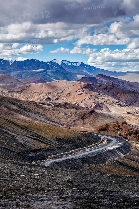 Manali-Leh Highway road from Himachal to Ladakh