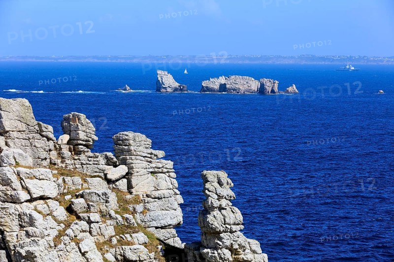 View from the Monument Aux Bretons at Pointe de Pen Hir to the rocks Rocher du Lion