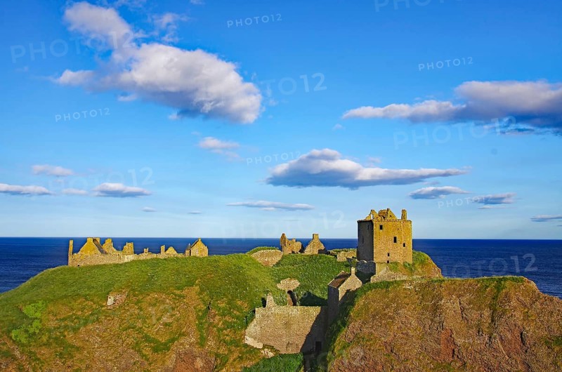 Burgruine des Dunnottar Castle auf einer Klippe