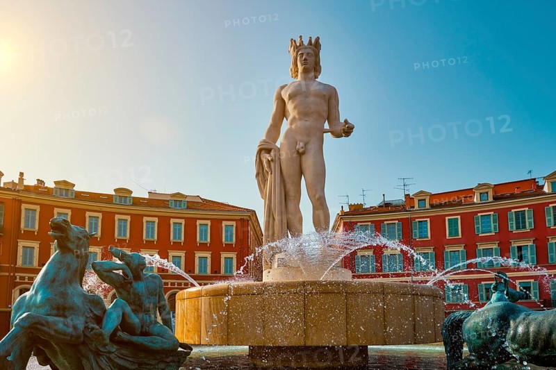 Fountain du Soleil at Place Massena in Nice