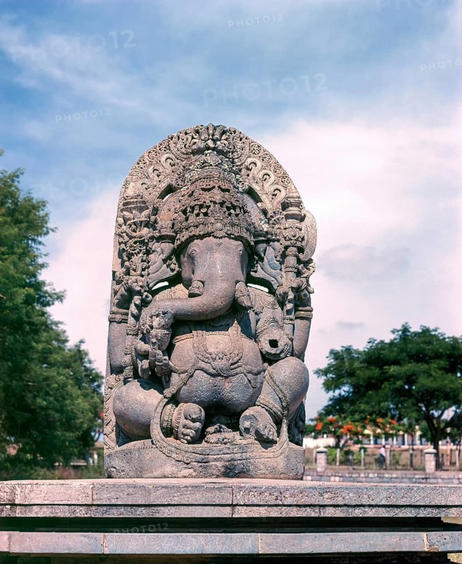 12th century Ganesha sculpture in Hoysaleswara temple in Halebid