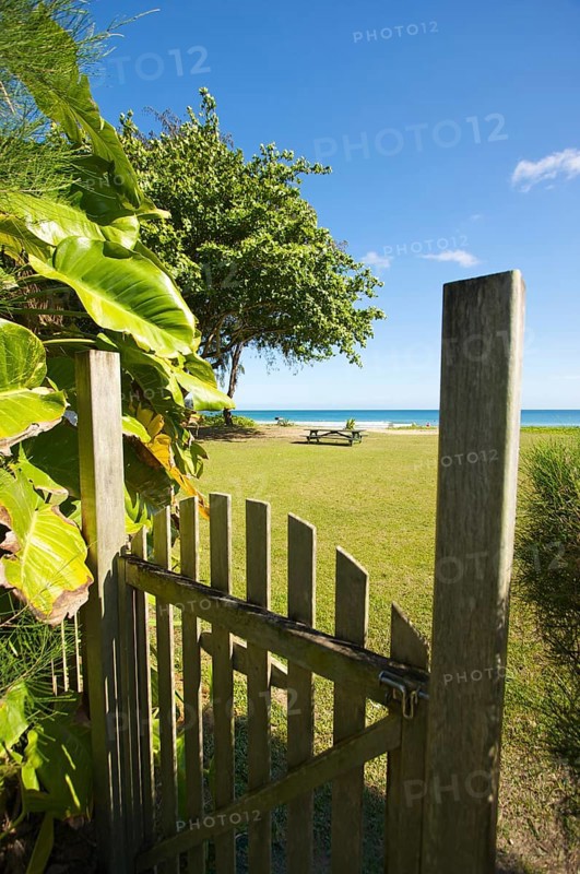 Gate to the ocean