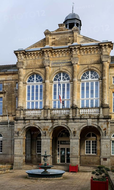 Mairie town hall