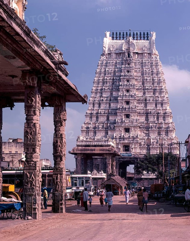 Varadharaja Perumal temple tower in Kancheepuram