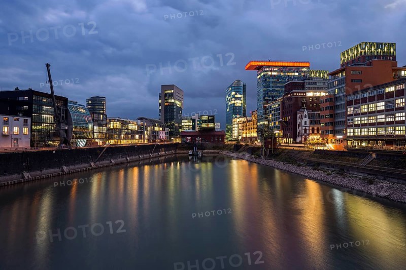 Ensemble of buildings at Medienhafen