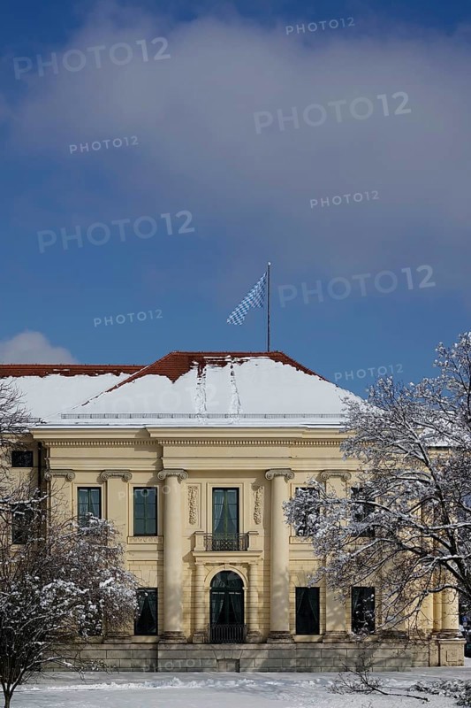 Prinz-Carl-Palais next to the State Chancellery