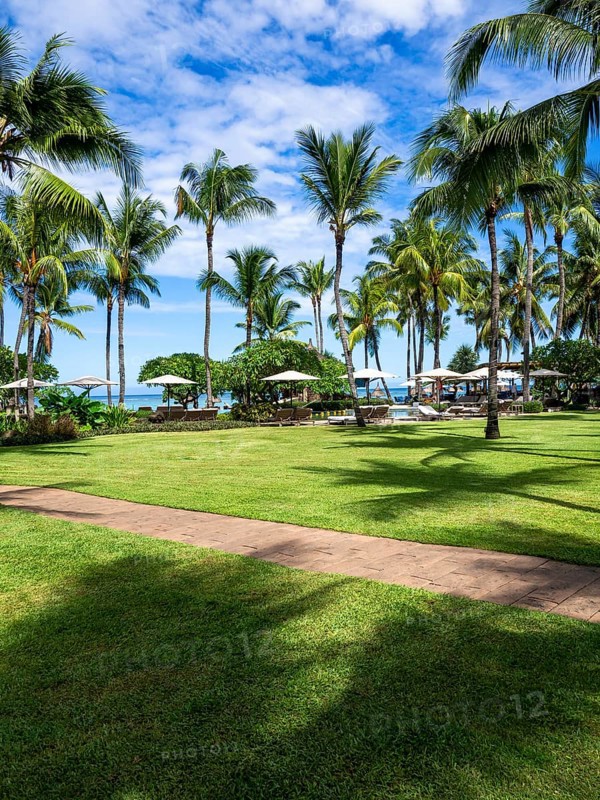 Luxushotel La Pirogue Resort & Spa mit tropische Hotelanlage