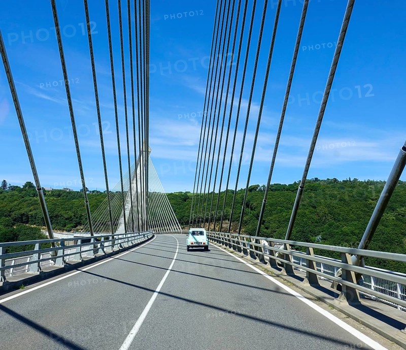 Pont de Terenez in Rosnoen over the river Aulne