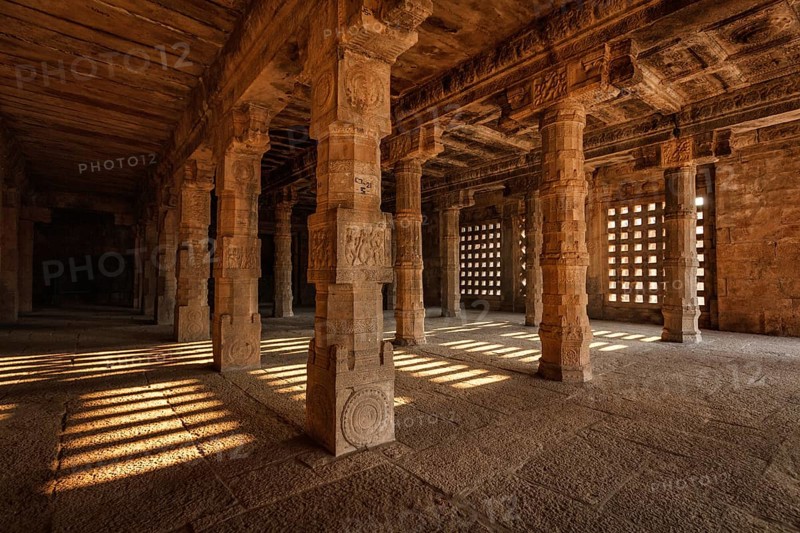 Pillared hall in Airavatesvara Temple