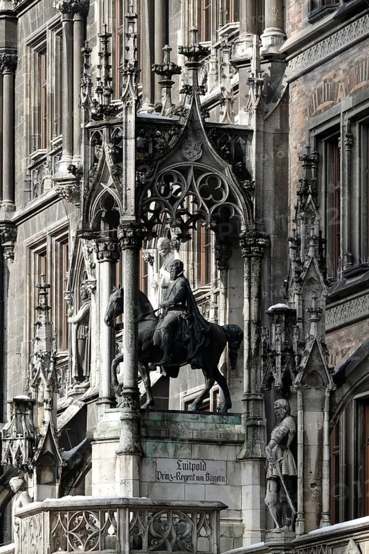 Equestrian statue of Prince Regent Luitpold of Bavaria on the facade of the New Town Hall